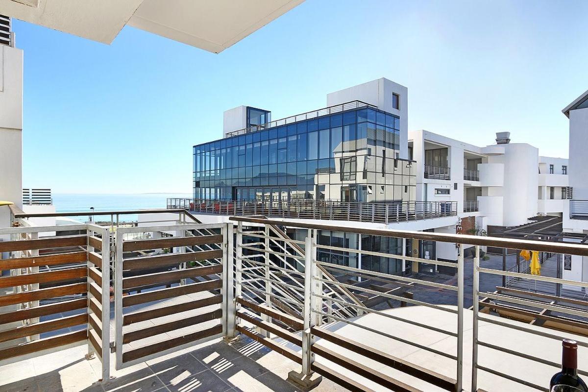Eden On The Bay 118 By Hostagents Appartement Bloubergstrand Buitenkant foto