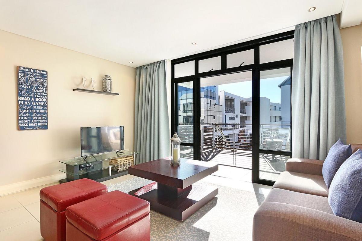Eden On The Bay 118 By Hostagents Appartement Bloubergstrand Buitenkant foto