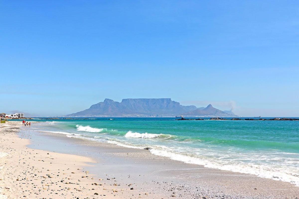 Eden On The Bay 118 By Hostagents Appartement Bloubergstrand Buitenkant foto