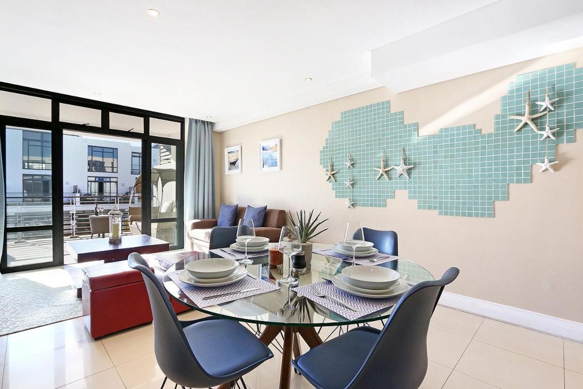 Eden On The Bay 118 By Hostagents Appartement Bloubergstrand Buitenkant foto